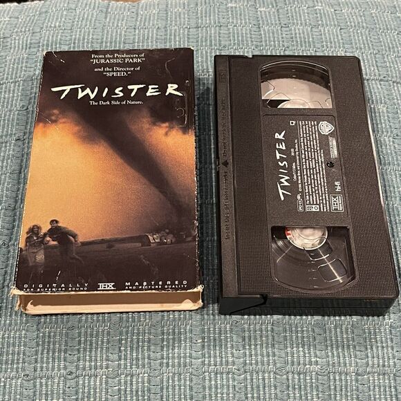 Twister (VHS, 1996) TESTED Tape And Cover - Picture 8 of 9